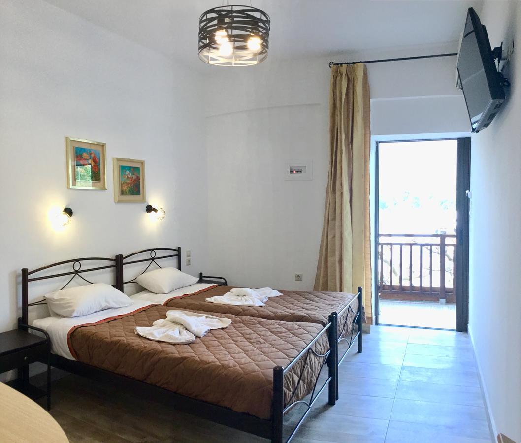 Platanos Rooms Sinoikismos Kambos Экстерьер фото